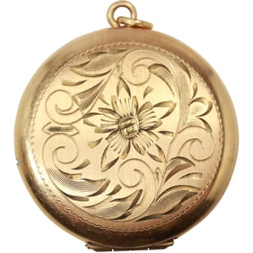 Tests 14K Gold Victorian Etched Open Case Pocket Watch, 1 3/8 in. diameter