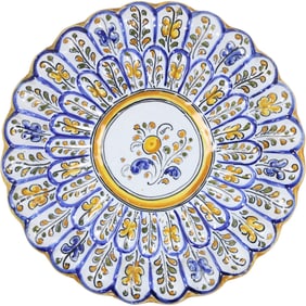 C. 1930 RUIZ DE LUNA Antique Talavera de la Reina Ceramic Chestnut Plate