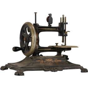 Circa 1880s American Victorian Hand Crank Cast Iron Table Top Sewing Machine