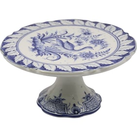 Kahla Rosella Onion Pattern Porcelain Centerpiece or Cake Stand Made in Portugal 9.5 in. dia.