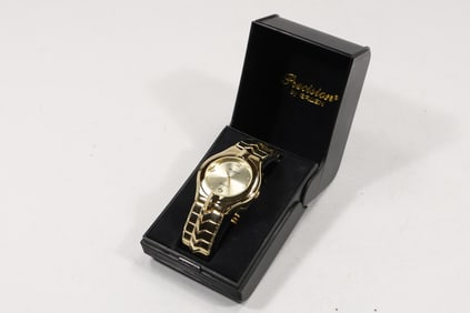 Men's Gruen Wristwatch Gold Tone with Date , 2 in. x 1 3/4 in. Face