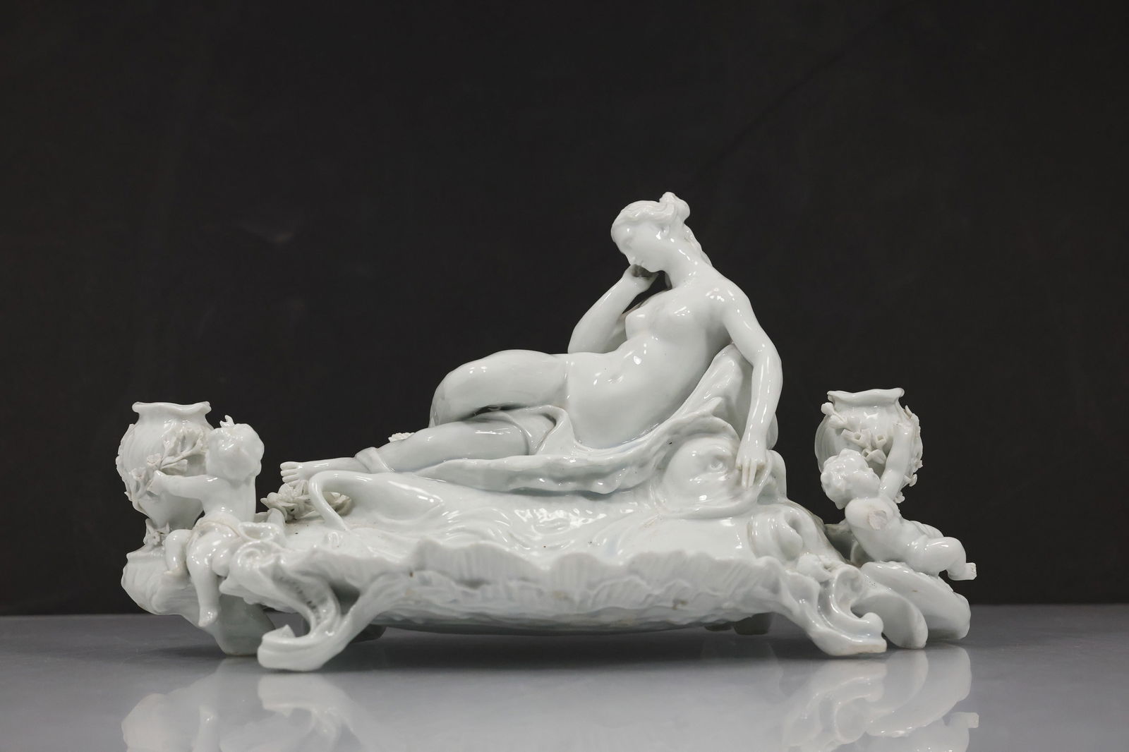 "Die ruhende Dame" (The Resting Lady) or "Daphne Reclining", designed by Paul Scheurich (1 of 18)
