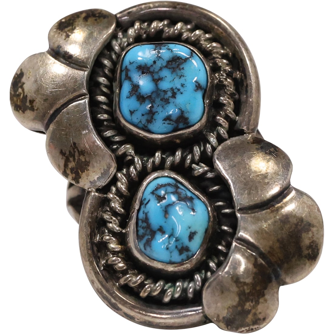 LC LEE CHEE Native American Indian Navajo Sterling and Turquoise Ring Sie 7.5, 13.1 Grams,: LC LEE CHEE Native American Indian Navajo Sterling and Turquoise Ring Sie 7.5, 13.1 Grams, 2 Flowers and Turquoise Stones as Center of Flower, 7/8 in. x 1/2 in.