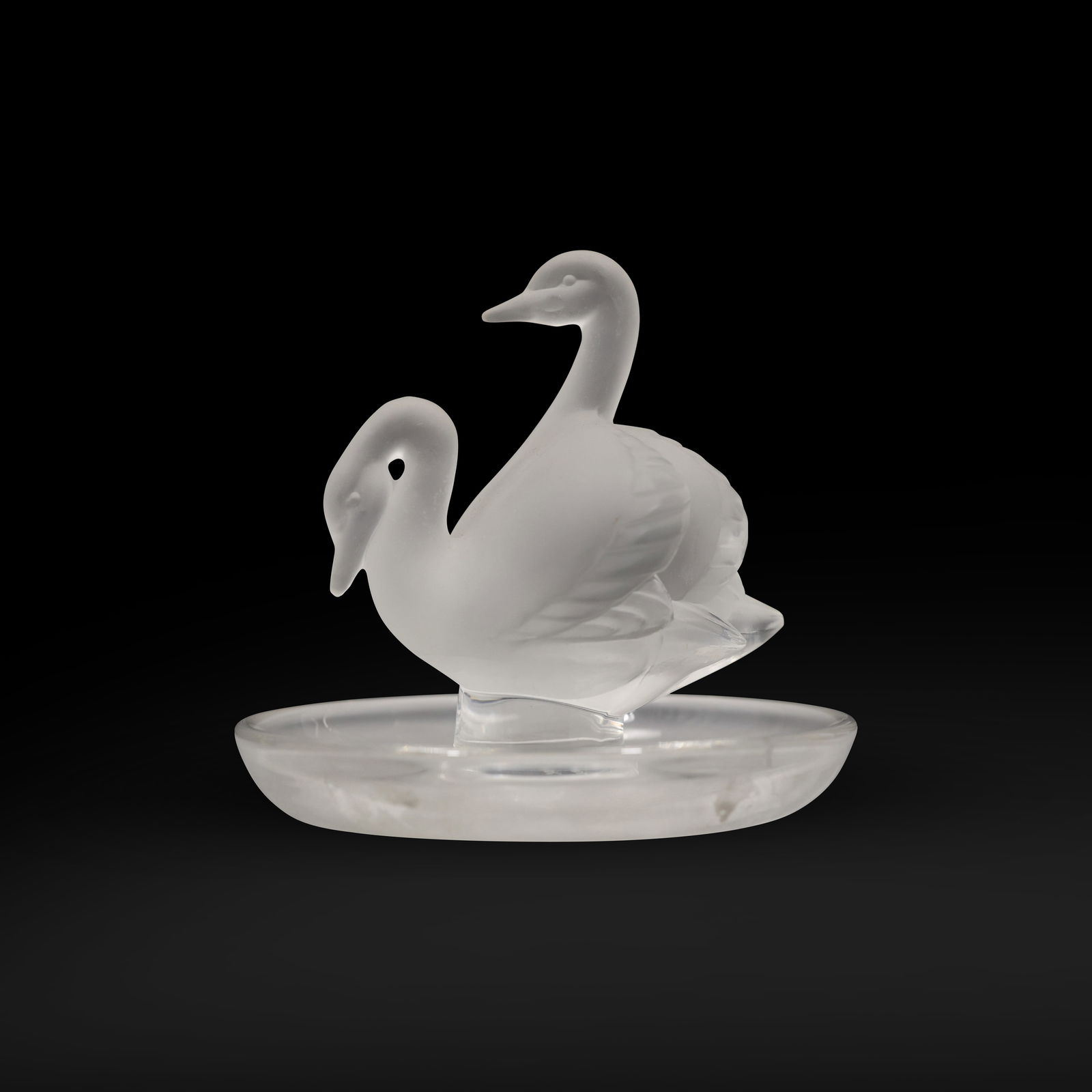 Signed Lalique France vintage "Deux Cygnes" (Two Swans) ring or trinket dish (1 of 12)