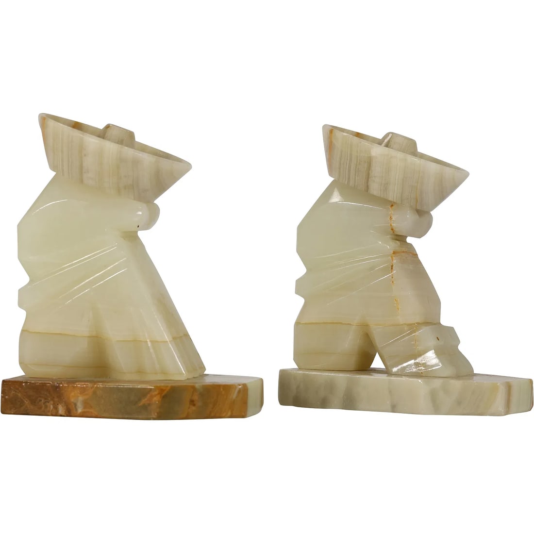 Vintage Onyx "Sombrero Siesta" Figural Bookends. 6 in. x 5 in.: " This item requires an appointment scheduled via email (donny@donnymaloneauctions.com) at least 24 hours before pick-up. Vintage Onyx ""Sombrero Siesta"" Figural Bookends. 6 in. x 5 in. size: 6 x 5 x