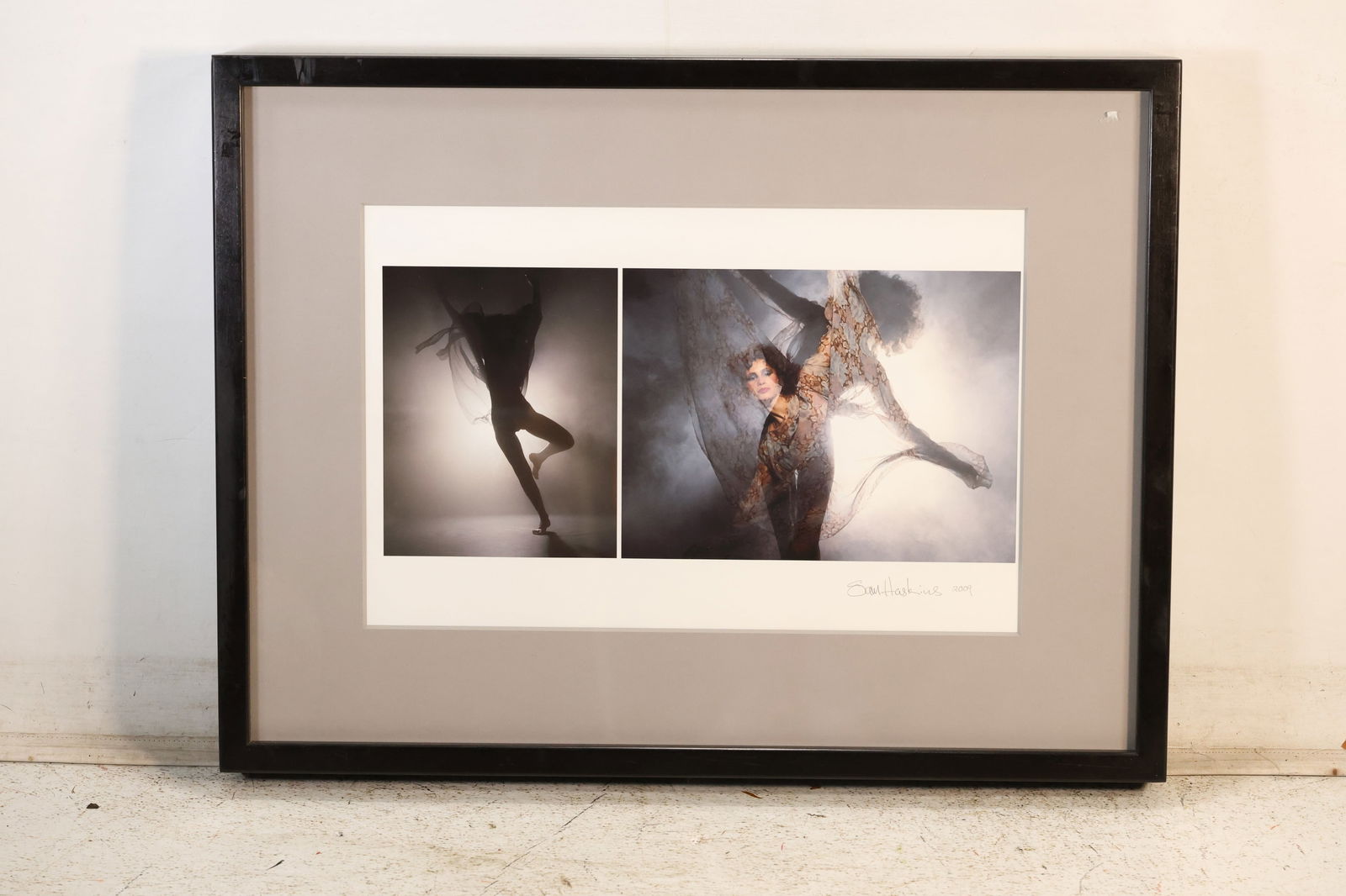 Sam Haskins 2009, Signed and Gallery Framed Photograph Exotic Dancing (1 of 19)