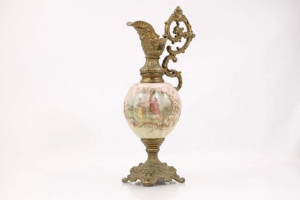 Circa 1920s Art Deco Centerpiece Table Top Urn Lamp, 18 in. height. size: 18h 9.5w S:MID