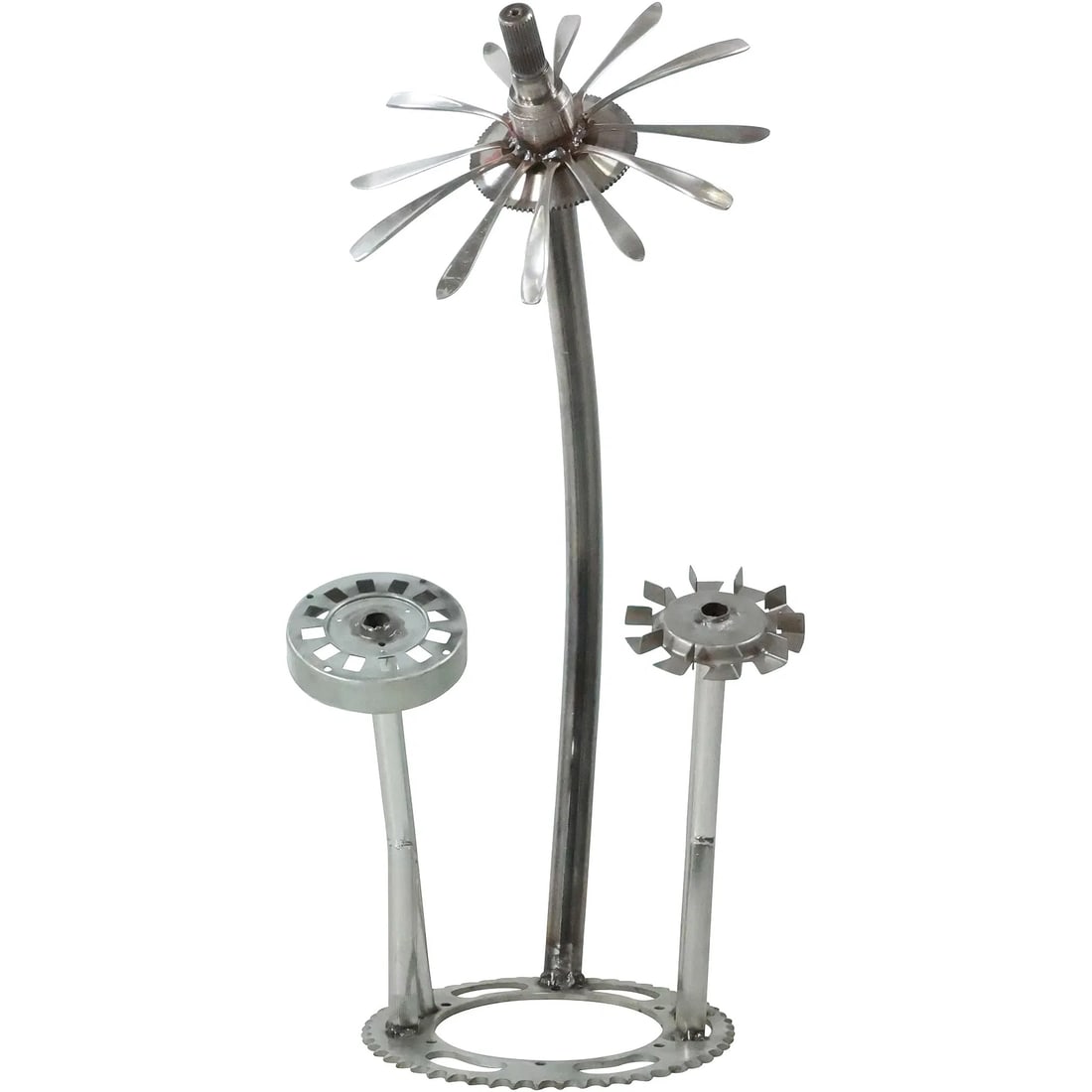 20th C. Folk Art Sculpture "Metal Flowers" Made of Industrial Gears and Sprocket 30.5 in. height: " This item requires an appointment scheduled via email (donny@donnymaloneauctions.com) at least 24 hours before pick-up. 20th C. Folk Art Sculpture ""Metal Flowers"" Made of Industrial Gears and Spro