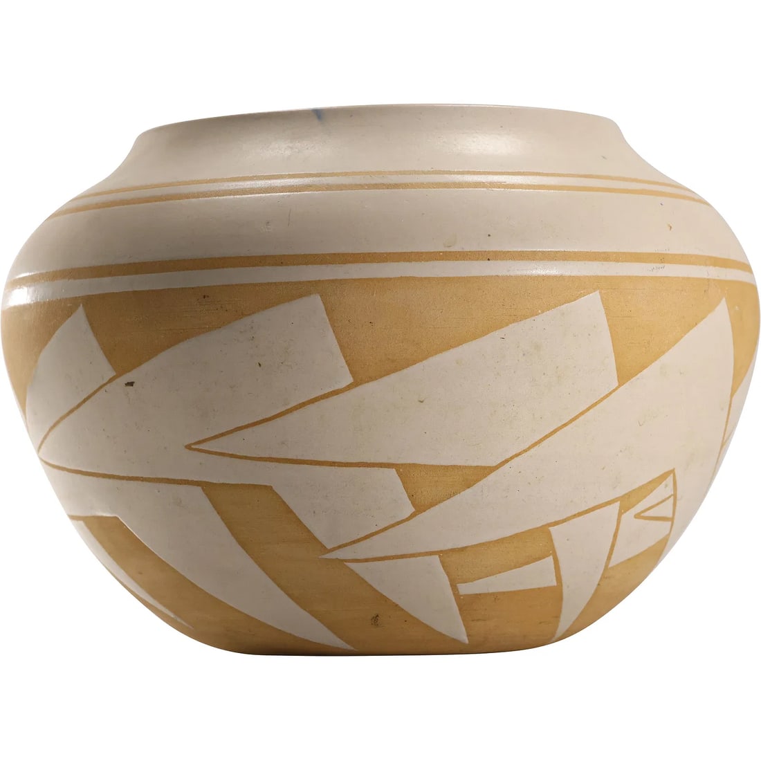 Fine Hopi Pottery Decorated Vase Signed Endleman, 8.5 in. height x 12 in. wide (1 of 15)