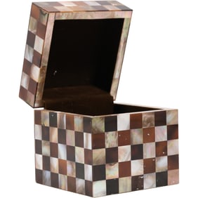 Mother of pearl and horn inlaid checkered decorative box