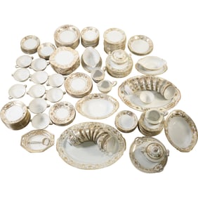 Noritake China Service in the Christmas Ball Pattern, 20th Century