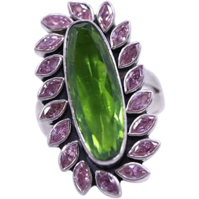 Sterling Silver Large Oval Green Glass with Pink Stones Ring Size 10.75 ; 1 1/2 in. x 1 in.
