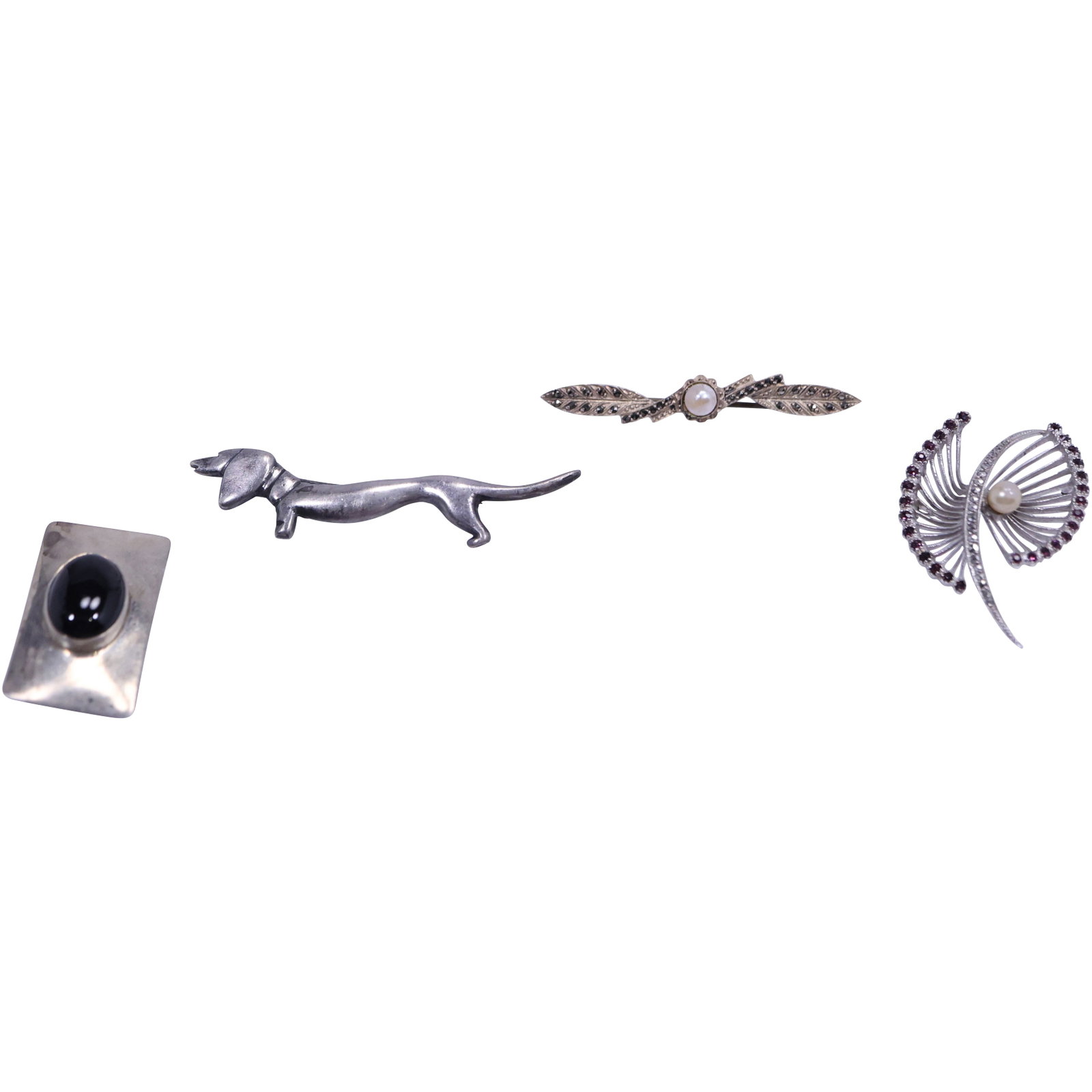 4 Sterling Silver 28.6 grams Pins: Sterling with Black Onyx Center Pin 1 1/2 in. x 3/4 in.; .925 wit: 4 Sterling Silver 28.6 grams Pins: Sterling with Black Onyx Center Pin 1 1/2 in. x 3/4 in.; .925 with Genuine Freshwater Pearl and Marcasites 2 1/4 in. x 1/4 in., Mexico Silver Poieto Sterling Dash Ho