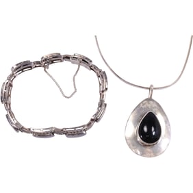 .925 Sterling Marcasite and Black Onyx 9 Rectangle Panel Bracelet 7 1/2 in. x 1/2 in.; .925 Sterling