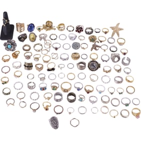 100 Costume Jewelry Fashion Rings - Nice Selection - See Pictures