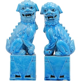 pair of vintage Chinese turquoise blue glazed porcelain Foo Dogs (guardian lions). 12.5 in. height