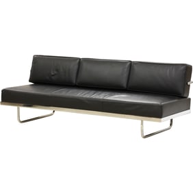 Cassina LC5 three-seater sofa in black leather with a polished chrome frame 79 inches Length