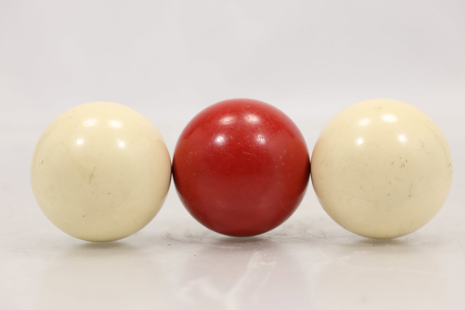 3 Billiards Balls (1 of 9)