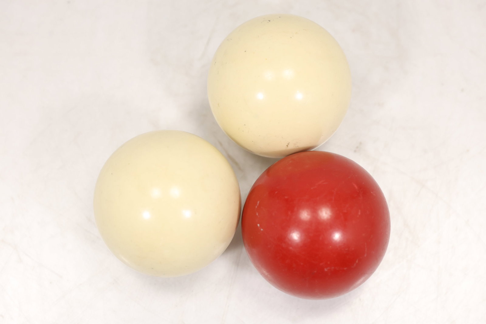 3 Billiards Balls - 7