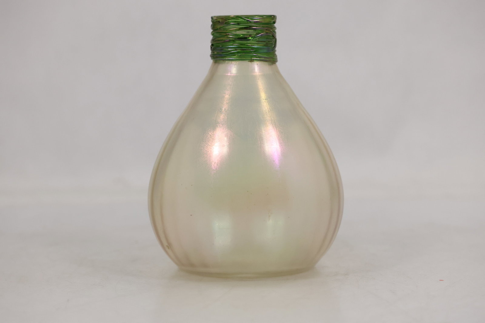 Artist Signed Iridescent Art Glass Vase with Applied Green Thread Decoration (1 of 11)
