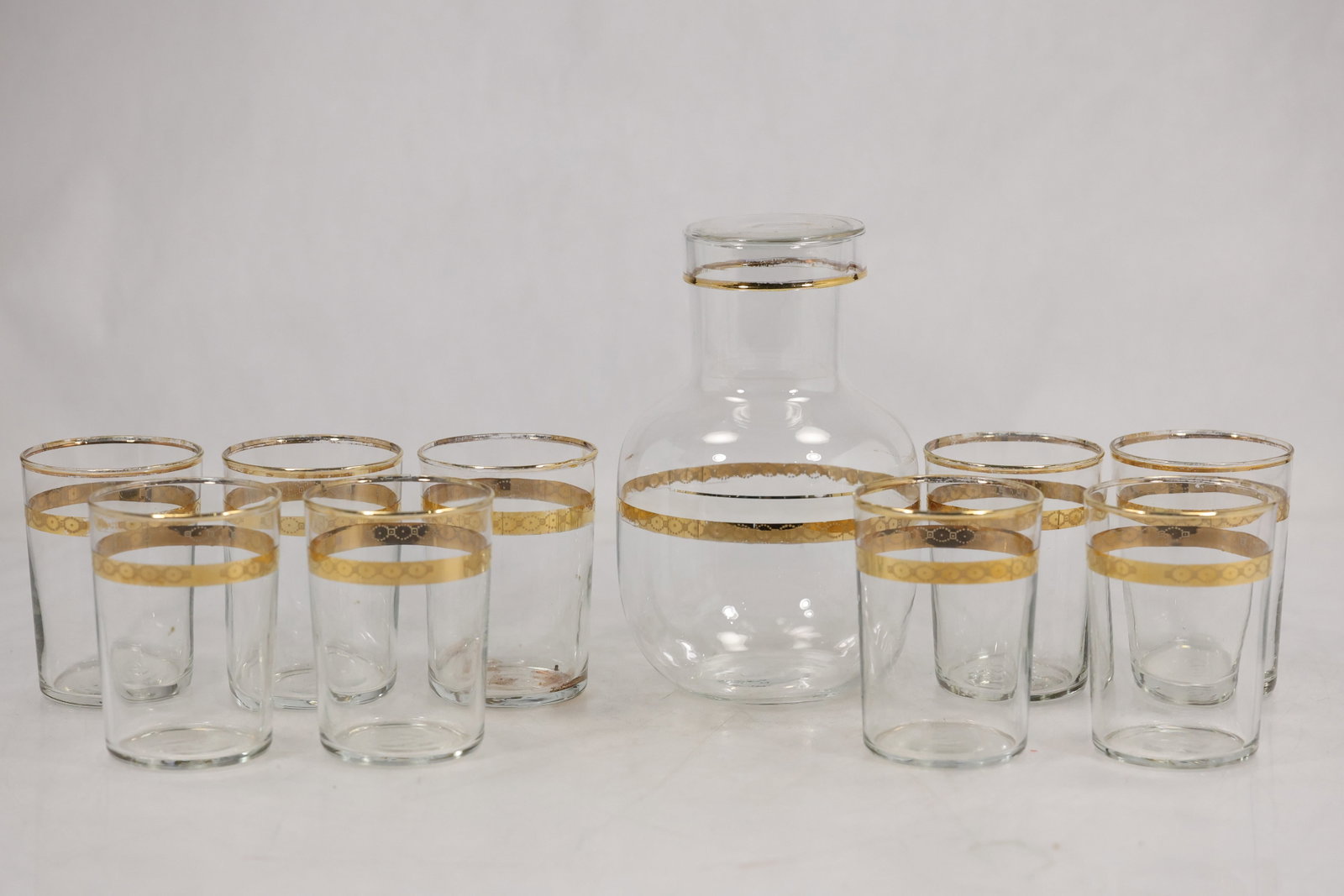 Libbey 22K Gold Decorated Glass Decanter and Eight Tumbler Glasses (1 of 15)