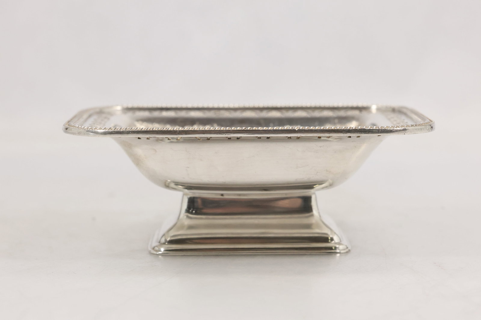 English Silverplate Rectangular Pedestal Serving Dish - 3