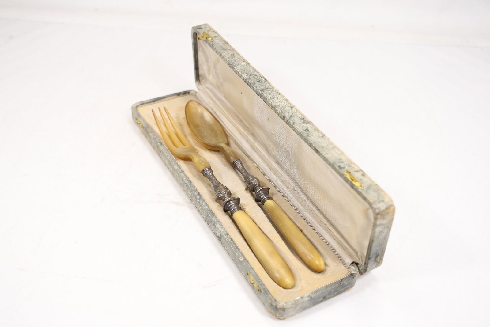 Cased Serving Fork and Spoon Set - 11