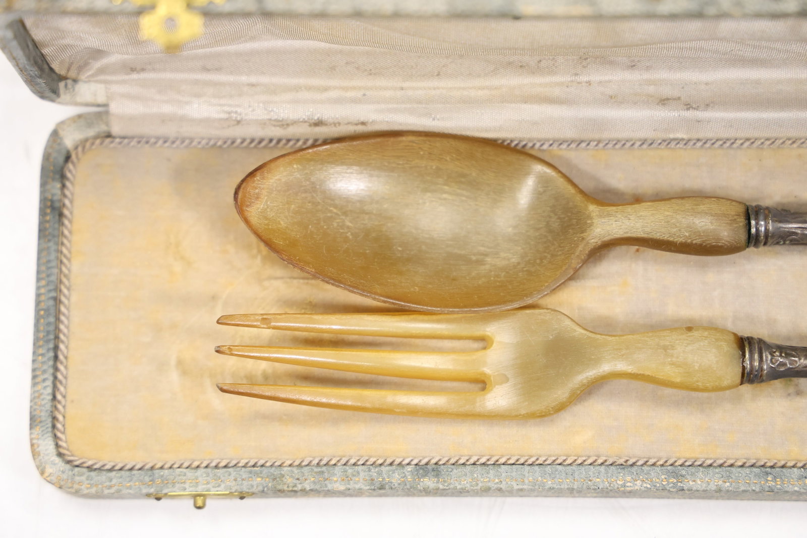 Cased Serving Fork and Spoon Set - 4