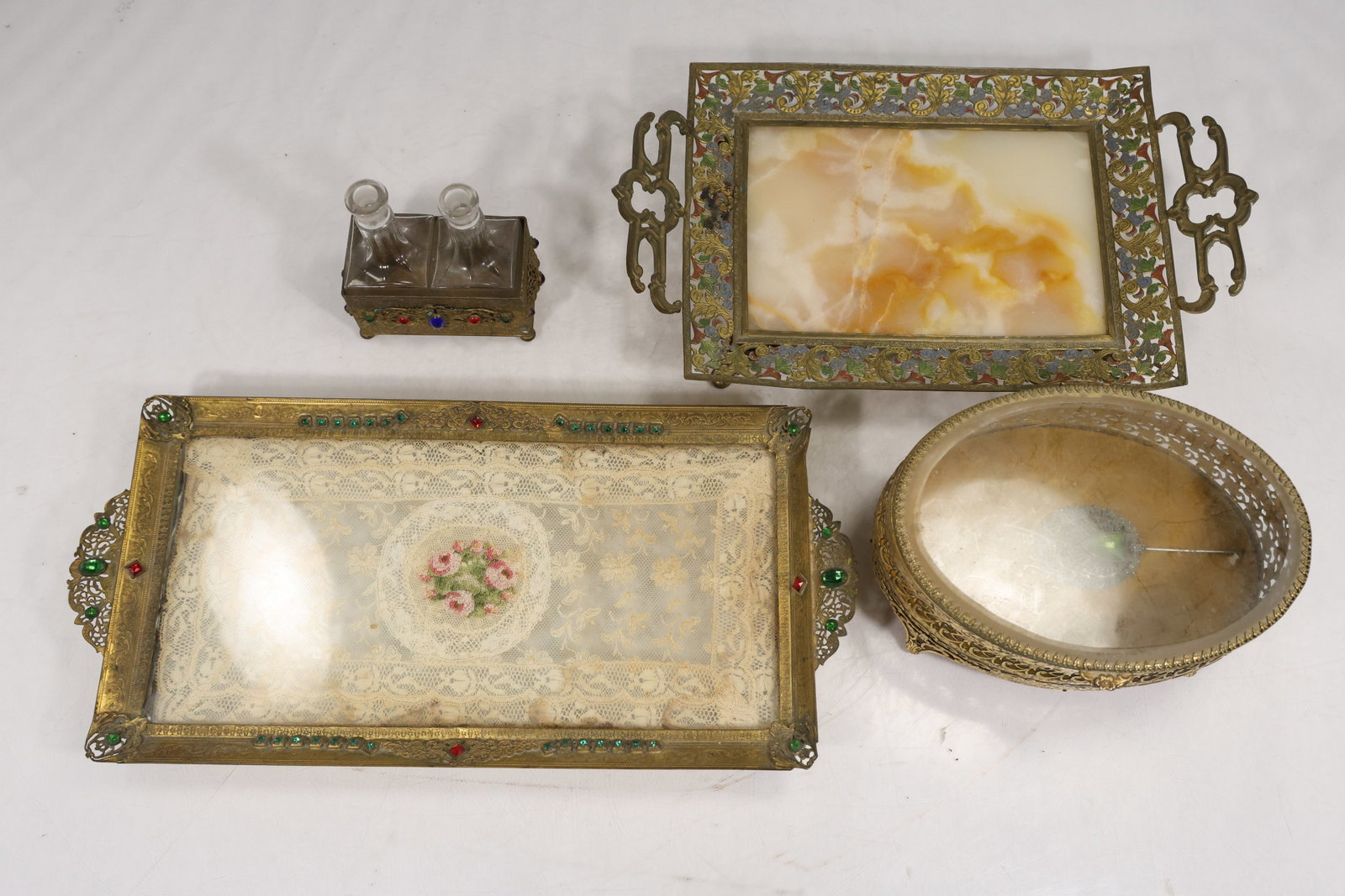 Antique Vanity Trays and Accessories (1 of 20)