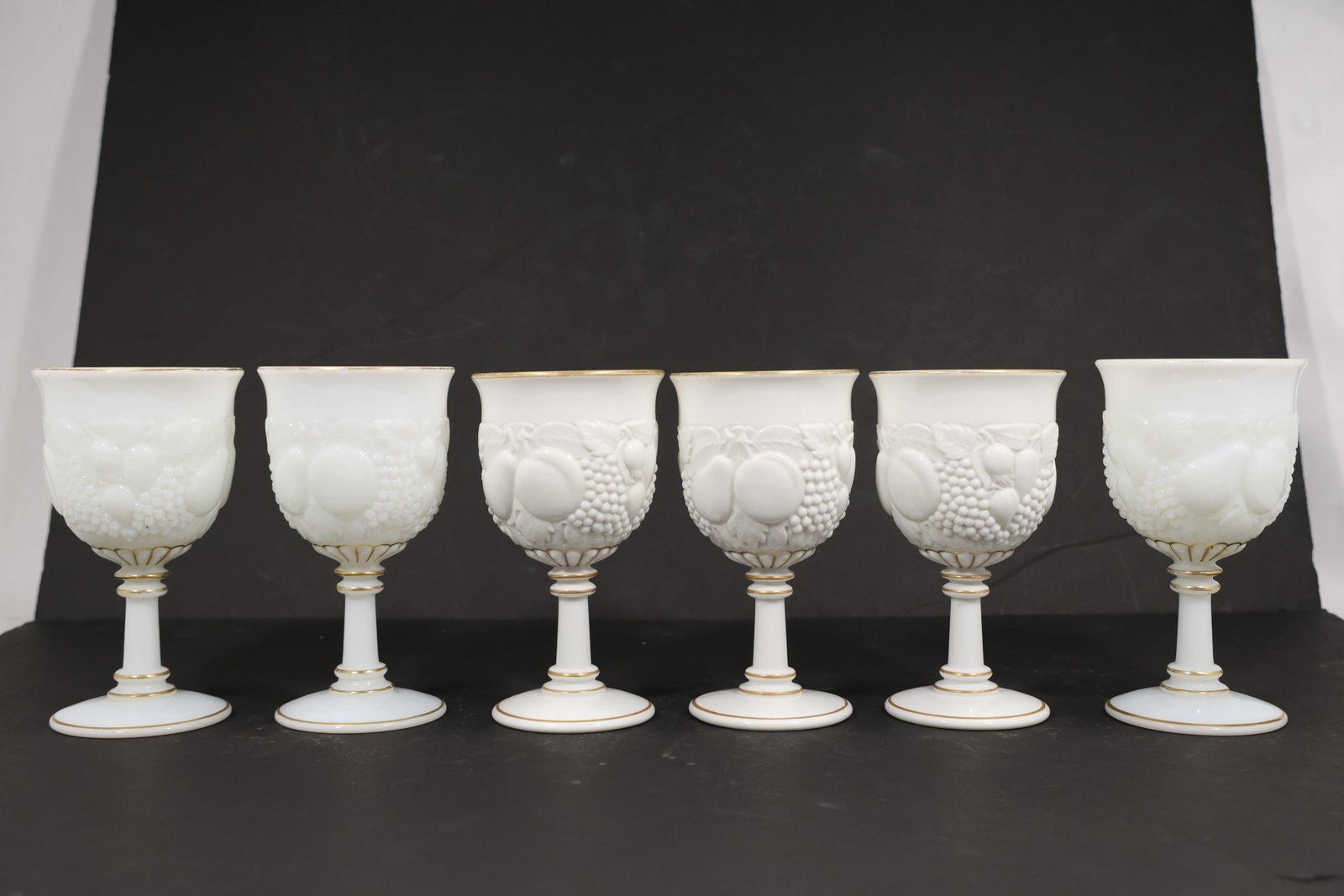 Set of Six Westmoreland Paneled Grape White Milk Glass Goblets with Gold Trim (1 of 15)