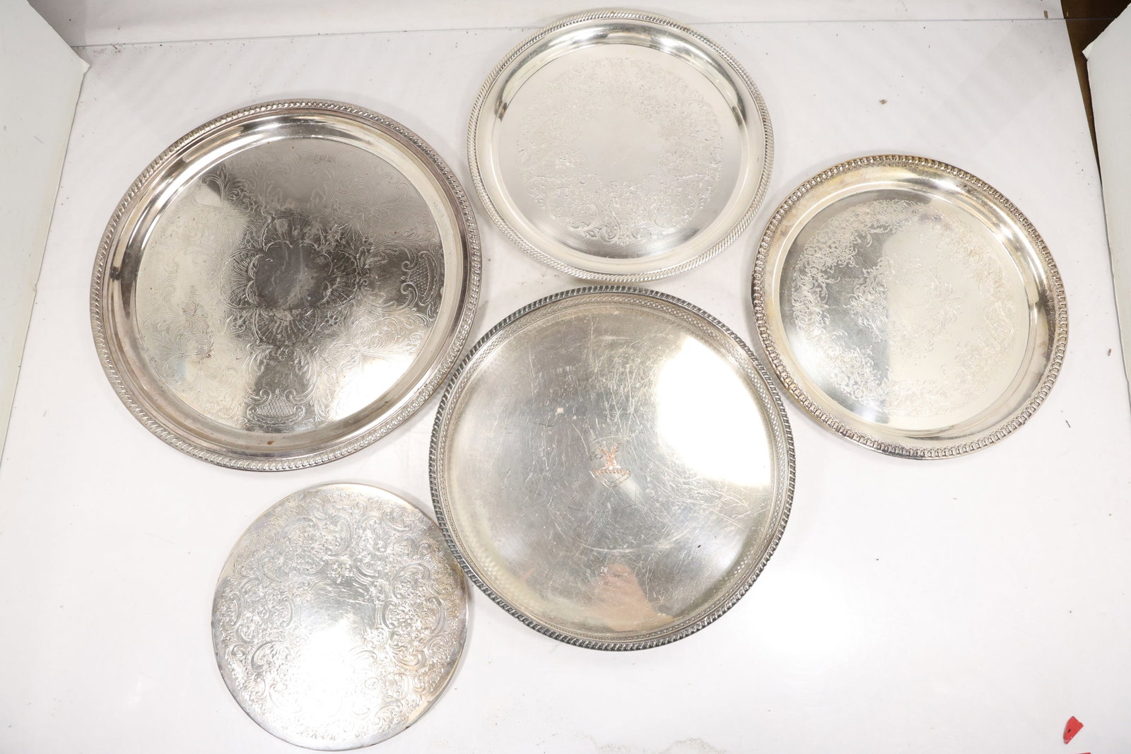 Lot of 5 Silver Plate Serving Trays Round Form Engraved Floral Motif (1 of 20)