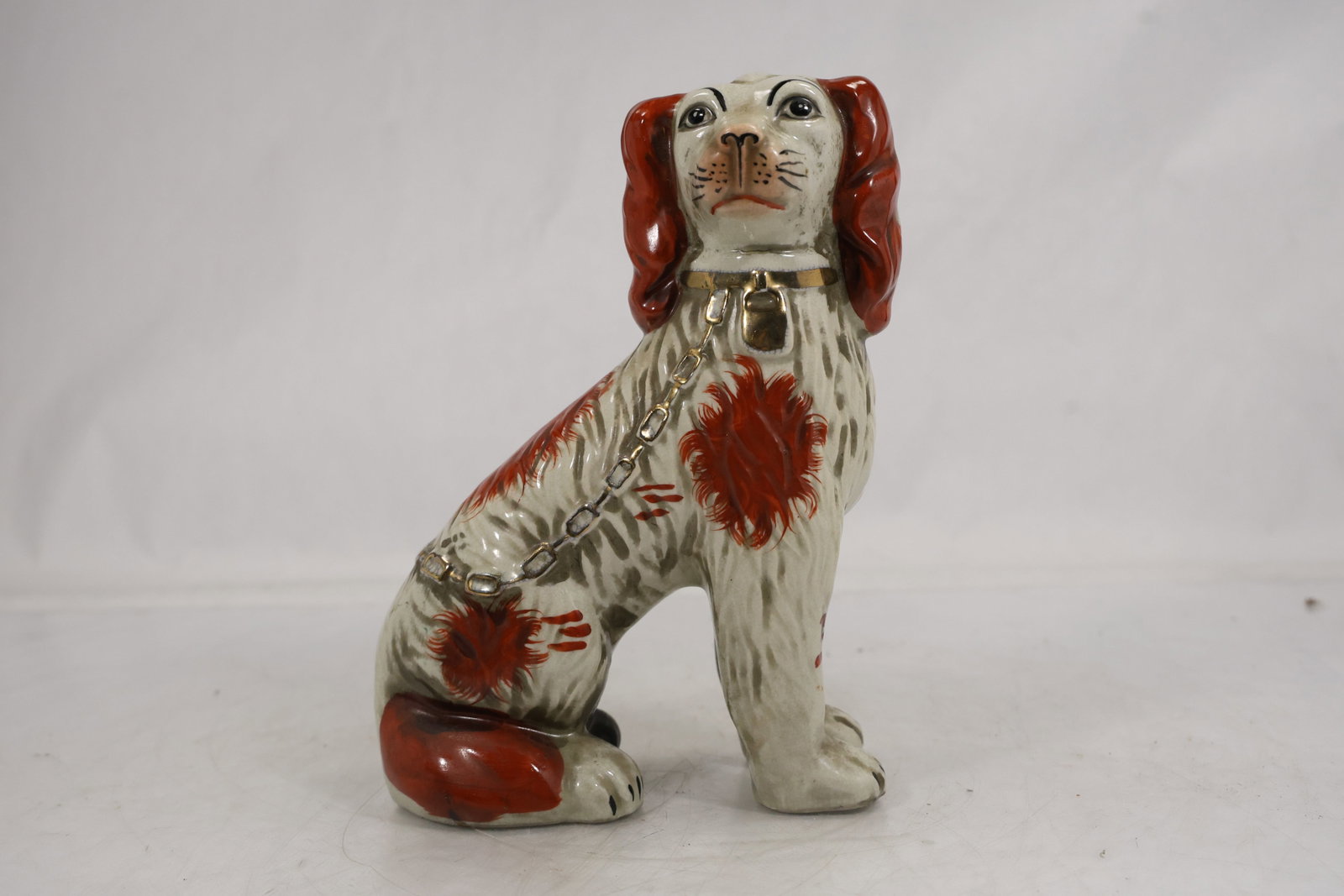 Vintage Staffordshire Style Spaniel Dog Figurine Red White Hand Painted (1 of 15)