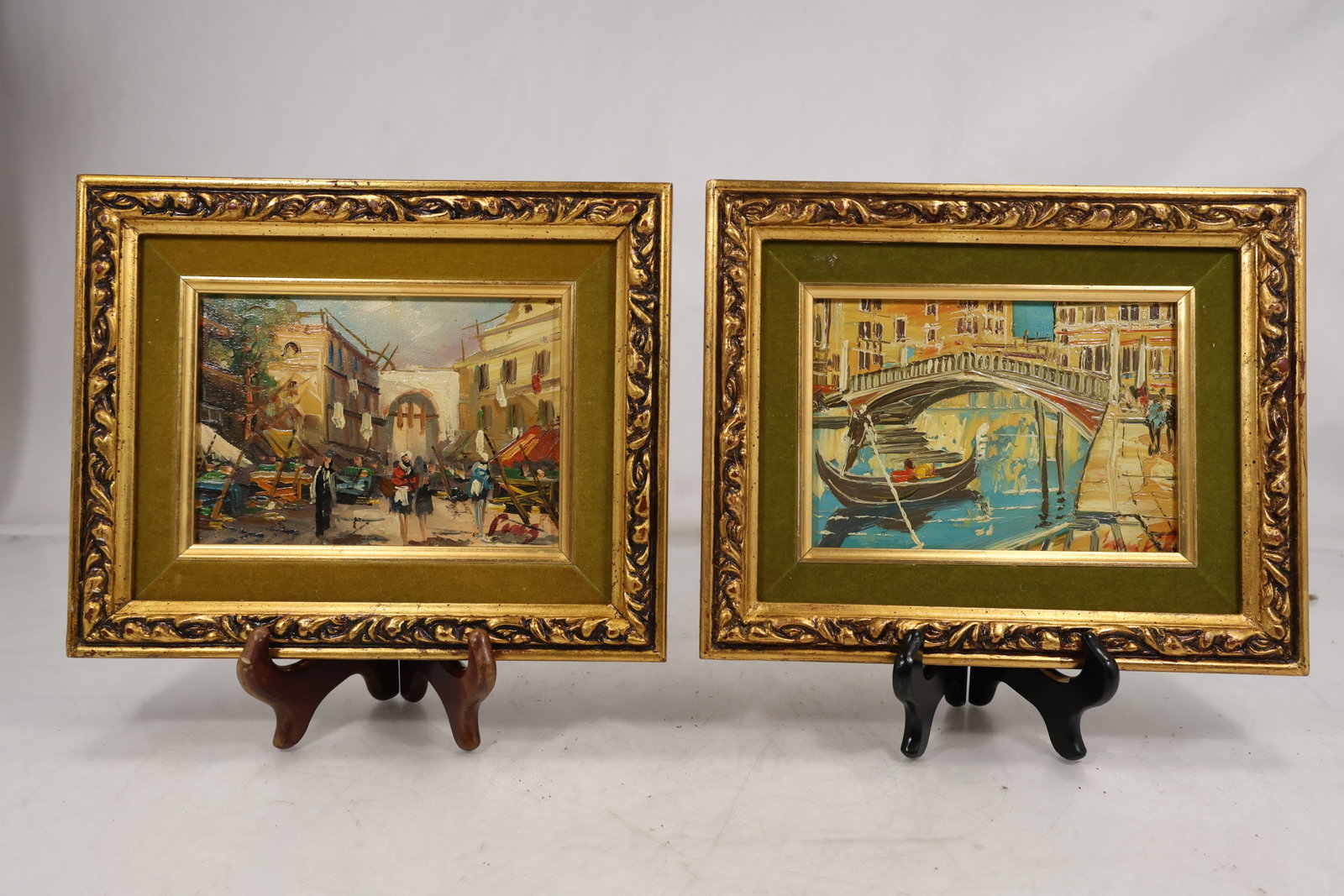 Pair Framed Italian Street and Venice Gondola Paintings (1 of 17)