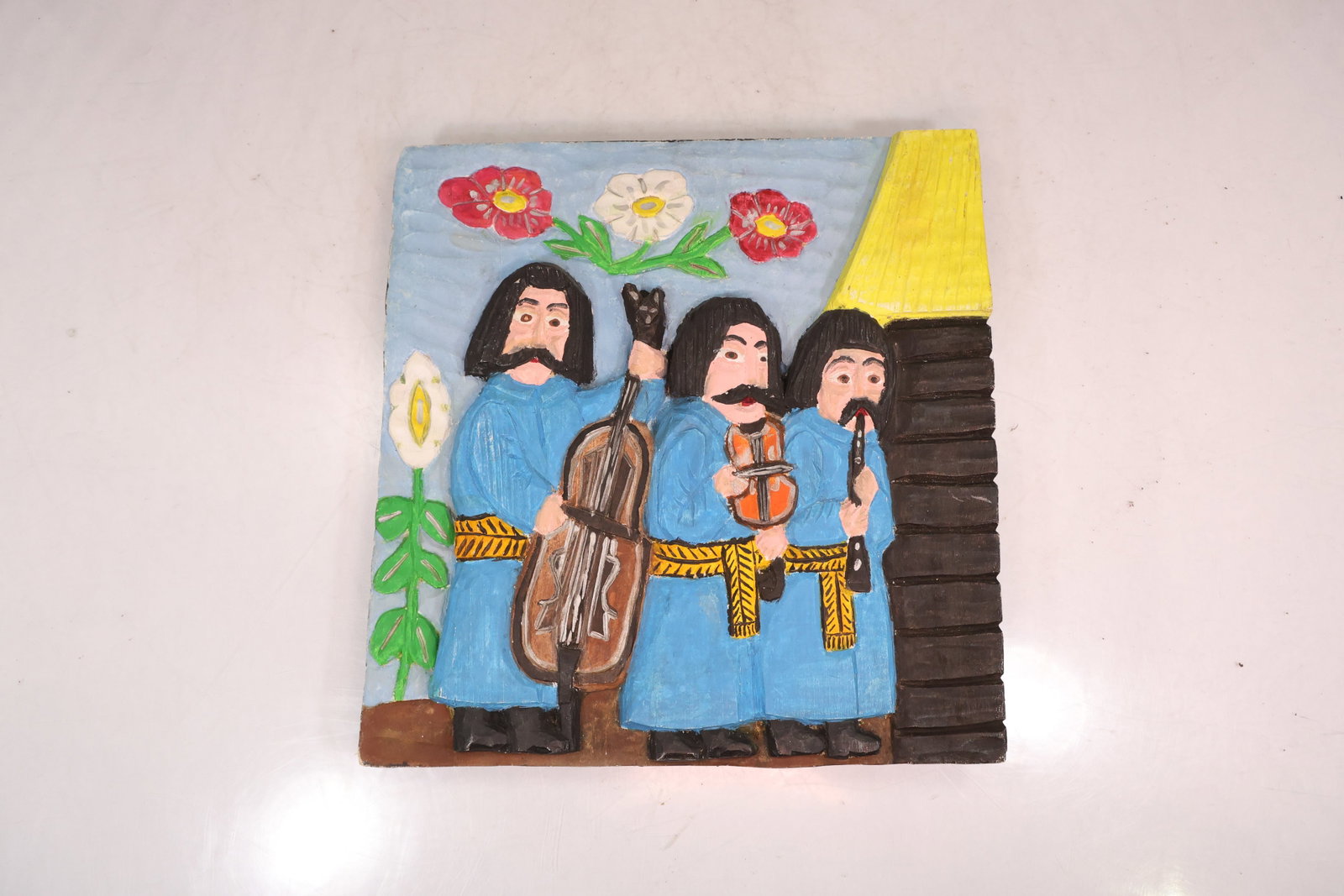 Artist Signed Textured Wooden Wall Sculpture Musicians: Artist Signed Textured Wooden Wall Sculpture Musicians size: 12 x 12.5 S:G** Important Auction information:**** All lot descriptions in this auction were generated using artificial intelligence