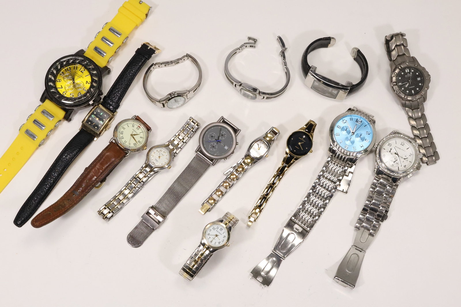 Estate Collection of Fourteen Assorted Wristwatches (1 of 12)