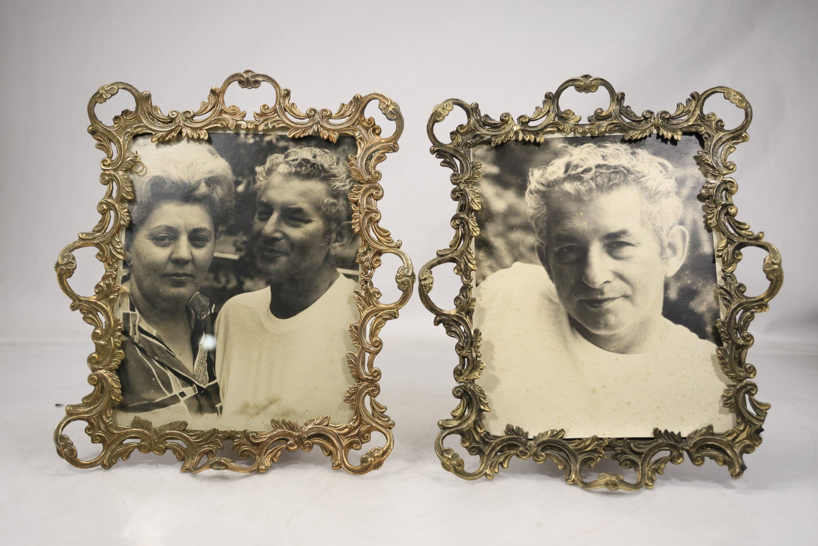 Pair Ornate Silver Tone Figural Photograph Frames (1 of 14)