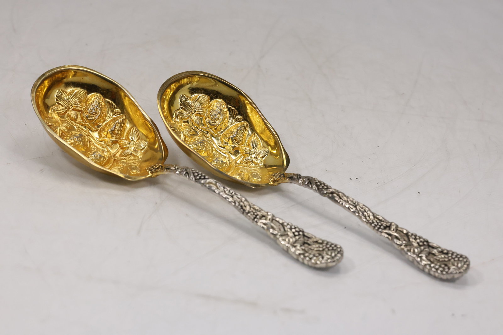 Pair Ornate Gold Tone Serving Spoons (1 of 14)