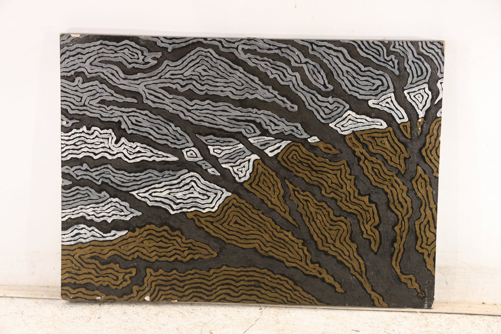 Unsigned Black White and Gold Abstract Painting on Board: Unsigned original painting on board composed of branching black gold and white lines that spread across a dark field. Repeated contours create the appearance of topography wood grain or radiating