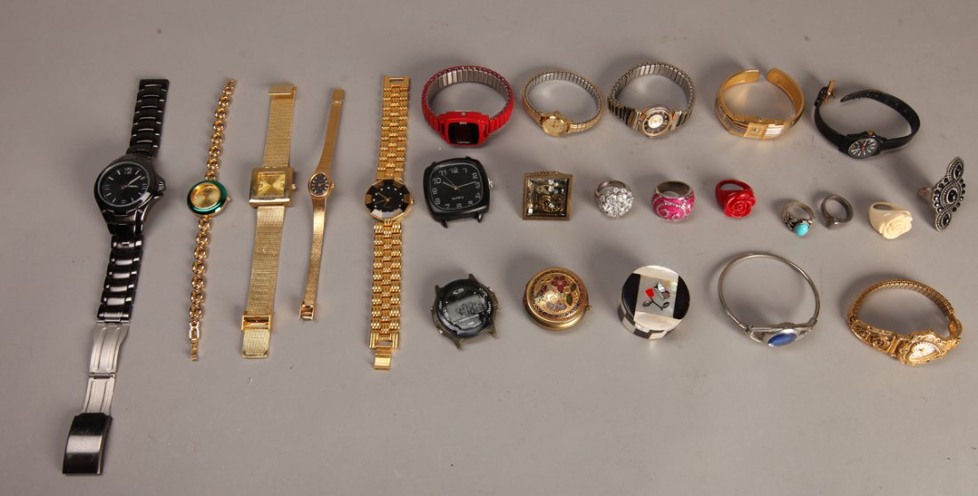 Vintage Watches Lot: Includes watches, rings and pill boxes. Unknown working condition.