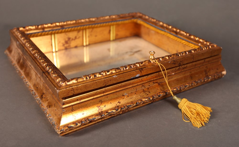 Victorian Gilded Mirrored Shadowbox (1 of 2)