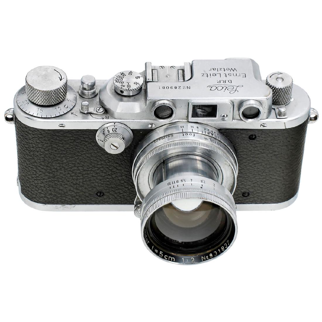 Leica IIIb with Summitar 2/5 cm, 1938: Leica IIIb with Summitar 2/5 cm, 1938 Leitz, Wetzlar. No. 289081, Summitar 2/5 cm, no. 931837, feet scale, lens cap. Leica IIIb mit Summitar 2/5 cm, 1938 Leitz, Wetzlar. Nr. 289081, Summitar 2/5 cm, N