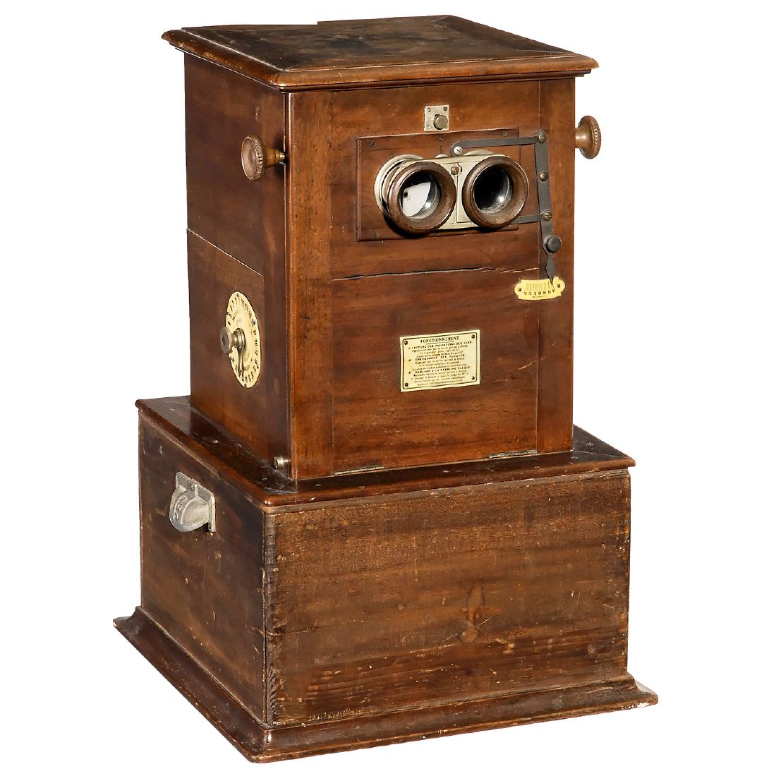 Le Taxiphote Table Stereo Viewer, c. 1910: "Le Taxiphote" Table Stereo Viewer, c. 1910 Optical model, manufactured by Jules Richard, Paris. For slides of 45 x 107 mm, walnut case, base cabinet with drawers added, height 21 in., working. Tisch-