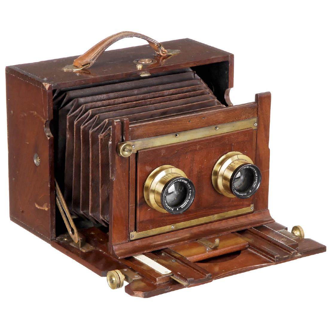 French Stereo Field Camera, c. 1910: French Stereo Field Camera, c. 1910 Unmarked. Identical in construction to cameras by Noel le Havre in France. Plate size 13 x 18 cm, mahogany body with brass fittings, dark-red bellows, focusing scre