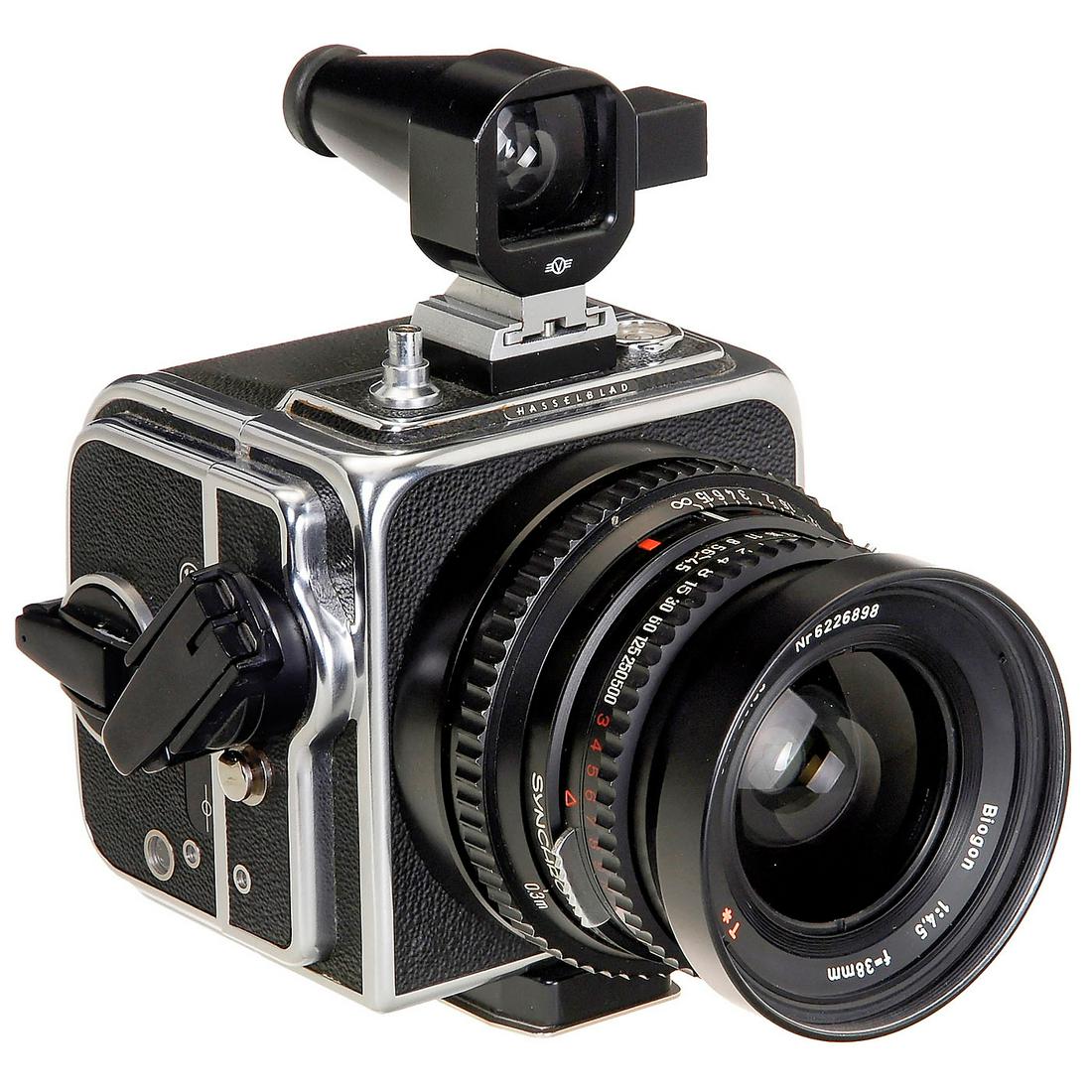 Hasselblad SWC/M, 1980: Hasselblad SWC/M, 1980 Hasselblad, Sweden. No. RS 142478, 6 x 6 cm, Biogon 4,5/38 mm, no. 6226898, magazine A12 and viewfinder. - Excellent condition! Hasselblad SWC/M, 1980 Hasselblad, Schweden. Nr.