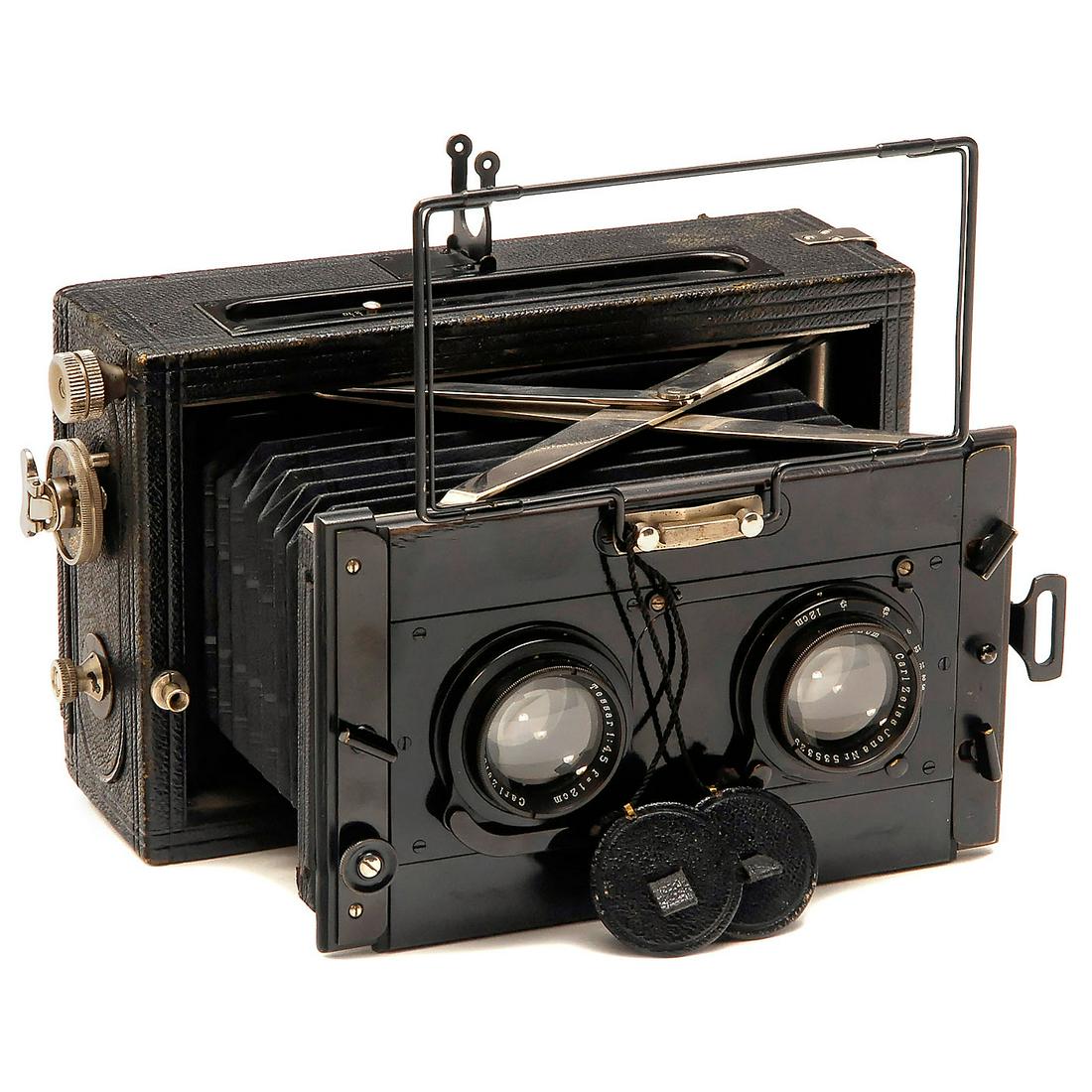 Contessa-Nettel Deckrullo Stereo 6 x 13, 1920: Contessa-Nettel Deckrullo Stereo 6 x 13, 1920 Contessa-Nettel, Stuttgart. Strut-folding stereo panorama camera for plates of 6 x 13 cm, lenses: Carl Zeiss Jena Tessar 4,5/120 mm, focal plane shutter Z