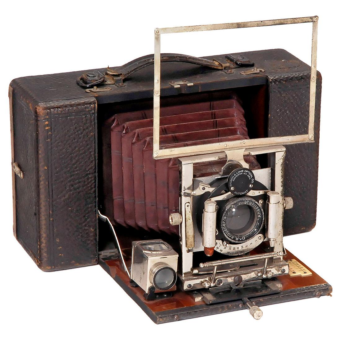 Krügener's Delta Cartridge 9 x 12, 1898: Krügener's Delta Cartridge 9 x 12, 1898 Dr. Krügener, Bockenheim/Frankfurt. For plates and film, Krügener Anastigmat in Bausch & Lomb shutter "Automat", dark-red bellows. Krügener's Delta Cartridg