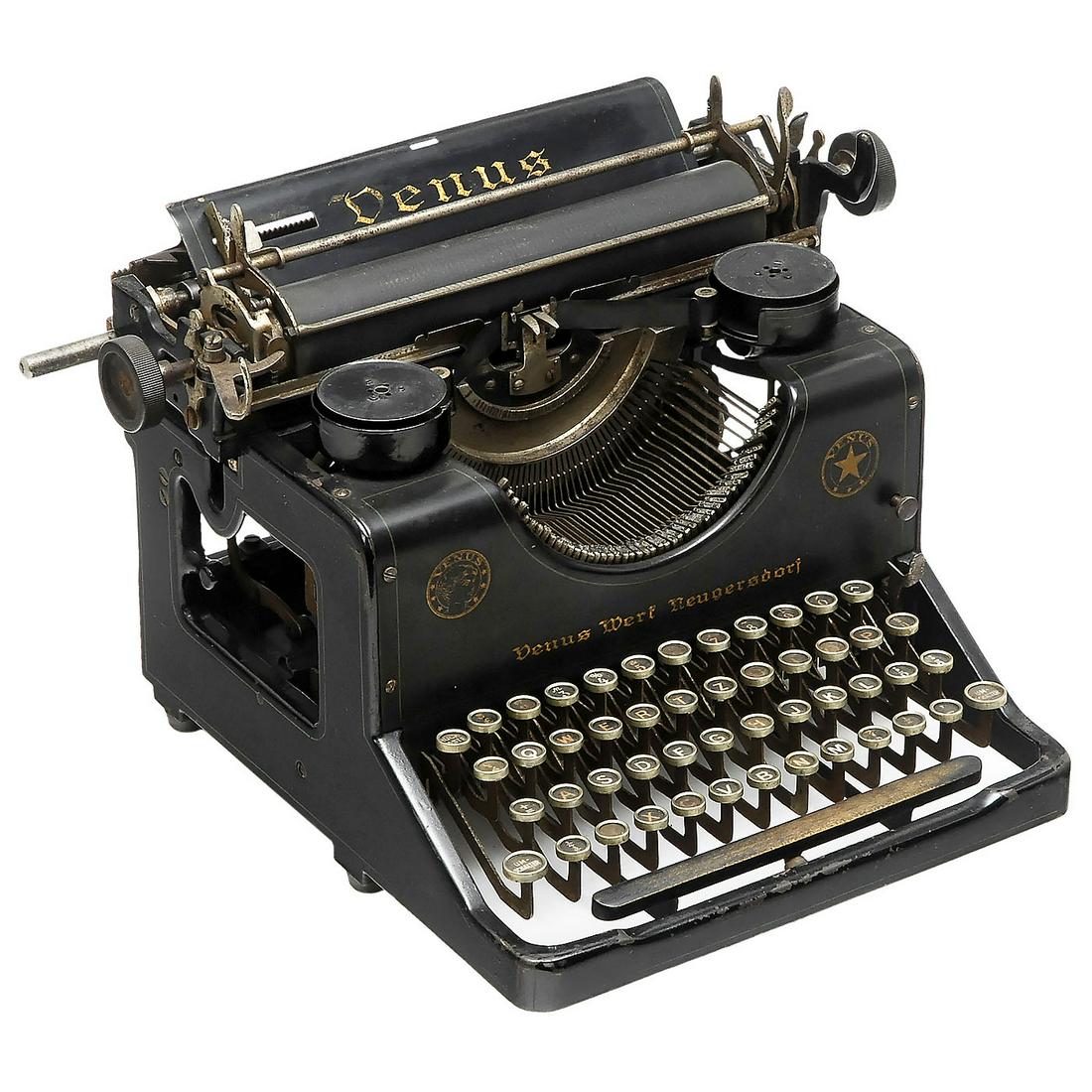 Rare German "Venus" Typewriter, 1923: Rare German "Venus" Typewriter, 1923 Charming model name but produced for less than 2 years only. Frontstroke 4-row typewriter, made by Venus Werk Müller & Zentsch, Neugersdorf, Saxony, Germany, seri