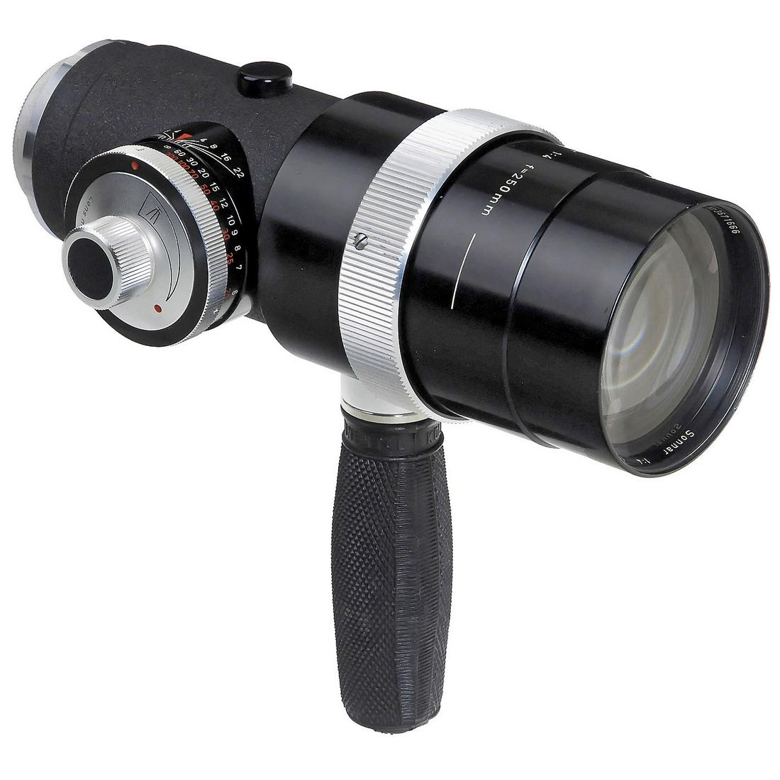 Olympia-Sonnar 4/250 mm for Contarex, 1963: Olympia-Sonnar 4/250 mm for Contarex, 1963 Carl Zeiss, Oberkochen. No. 3671666. New version from 1963 (Olympia-Sonnar). Complete with case, grip, 2 caps and lens hood. Olympia-Sonnar 4/250 mm für C