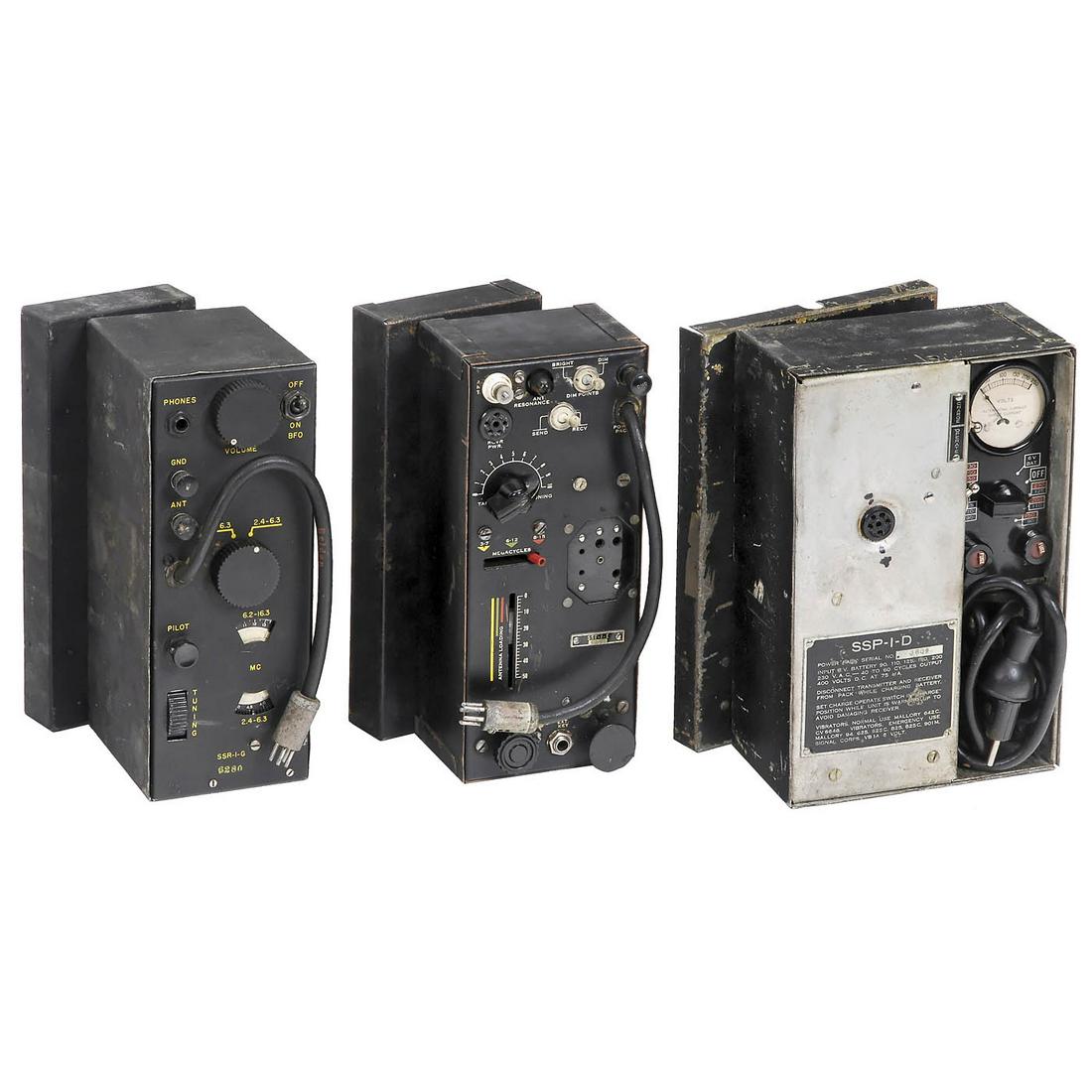 American SSTR-1 Clandestine Radio Set, c. 1942 (1 of 2)