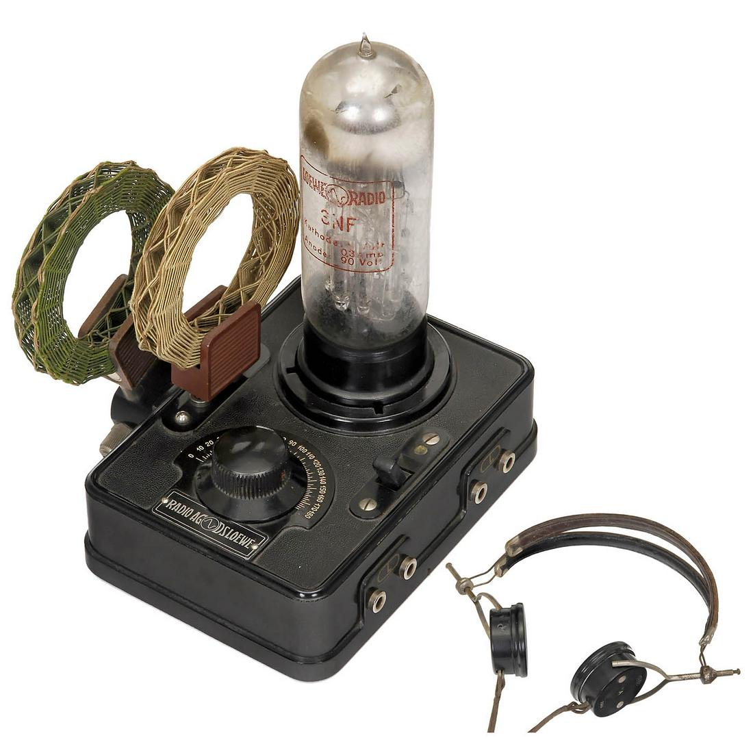 Loewe Model OE333 Radio, c. 1929 (1 of 1)